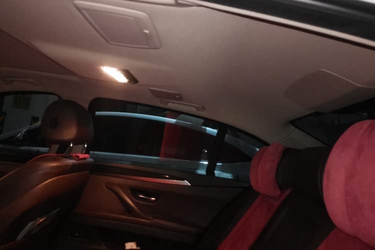 Used BMW 5 Series 2014 525Li Leading Model Headliner