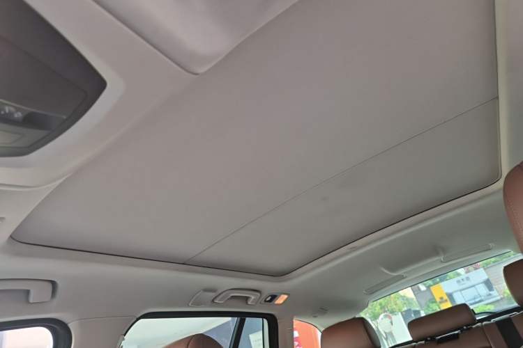 Used BMW 5 Series 2014 520i Touring Edition Headliner