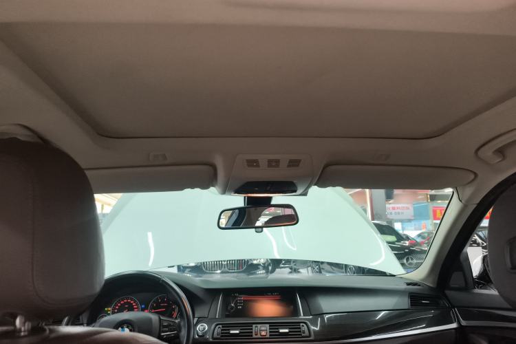 Used BMW 5 Series 2014 525Li Luxury Design Package Headliner