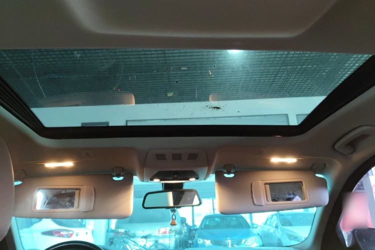 Used BMW 5 Series 2014 520i Elegant Edition Headliner