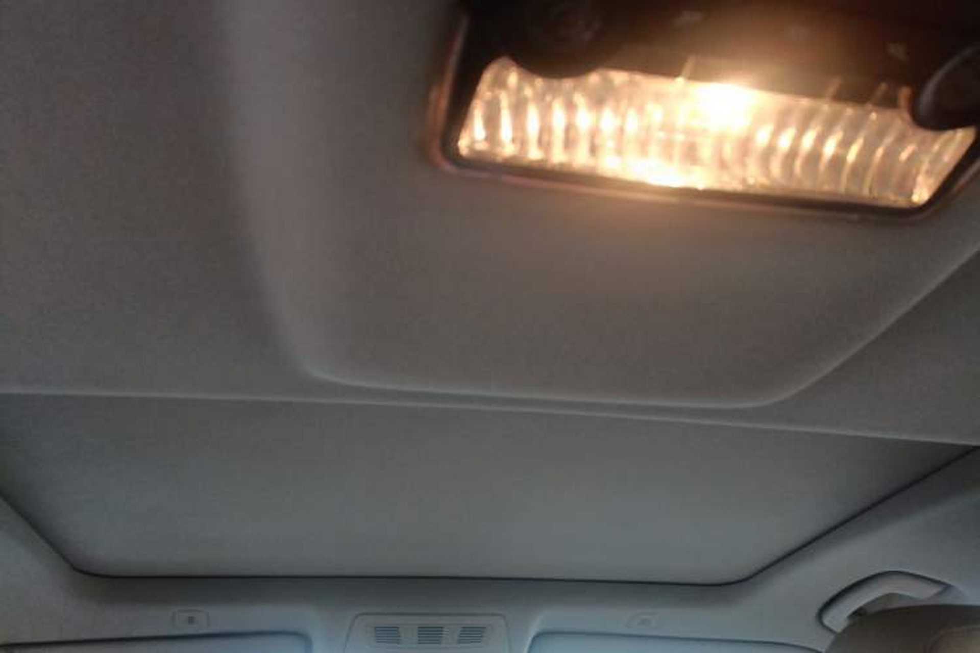 Used BMW 5 Series 2014 525Li Luxury Design Package Headliner