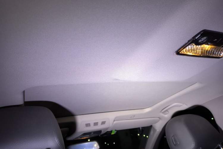 Used BMW 5 Series 2014 520i Elegant Edition Headliner