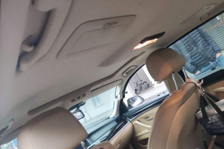 Used BMW 5 Series 2014 525Li Leading Model Headliner