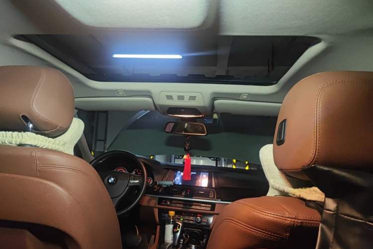 Used BMW 5 Series 2014 520Li Elegant Model Headliner