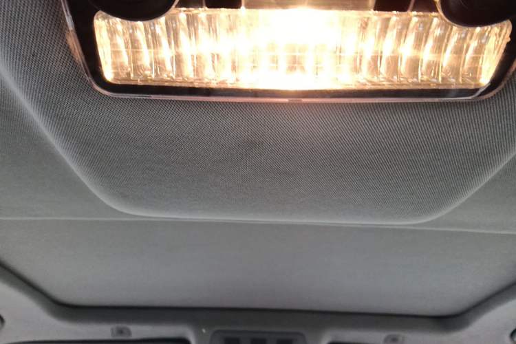 Used BMW 5 Series 2014 525Li Leading Model Headliner