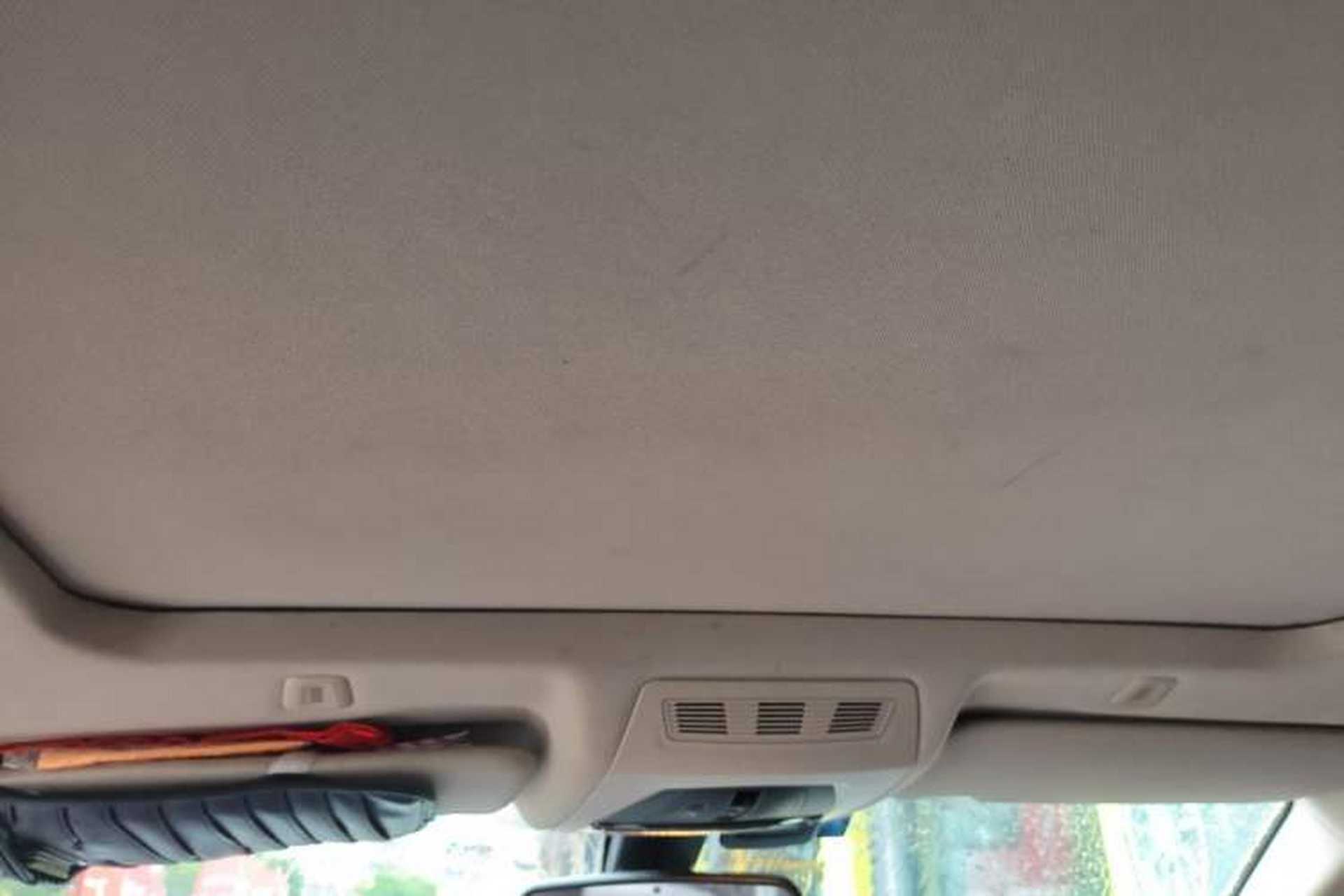 Used BMW 5 Series 2014 525Li Luxury Design Package Headliner