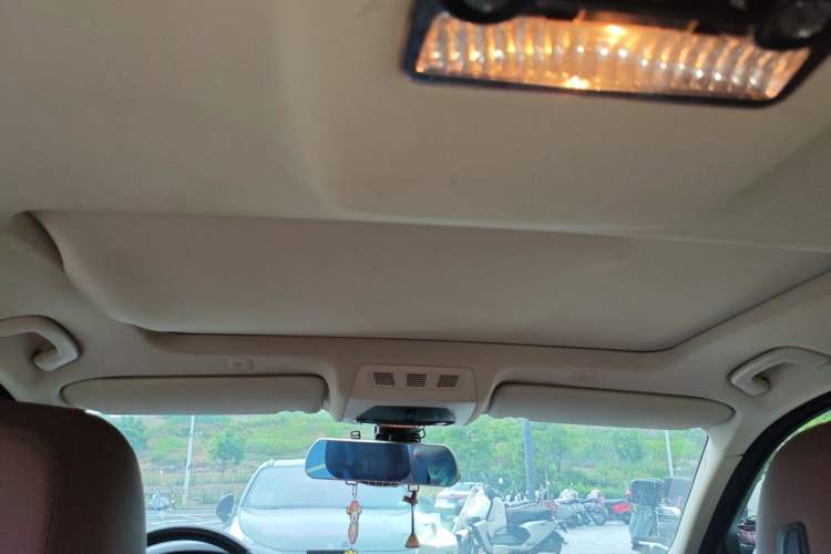 Used BMW 5 Series 2014 520Li Elegant Model Headliner