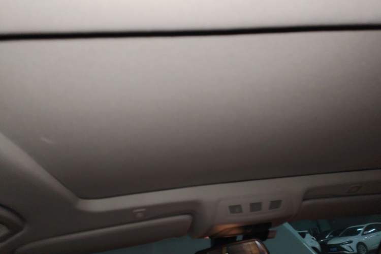 Used BMW 5 Series 2014 520i Elegant Edition Headliner