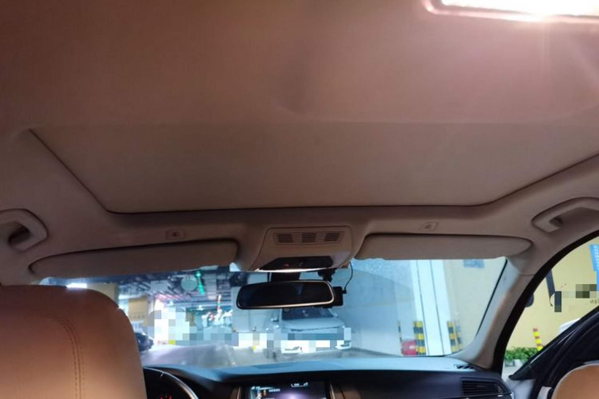 Used BMW 5 Series 2014 525Li Luxury Design Package Headliner