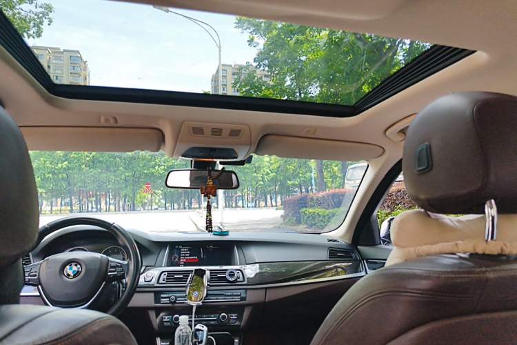 Used BMW 5 Series 2014 525Li Luxury Design Package Headliner