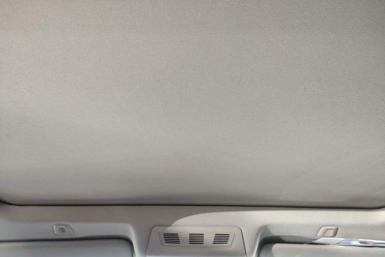 Used BMW 5 Series 2014 535Li Luxury Design Package Headliner