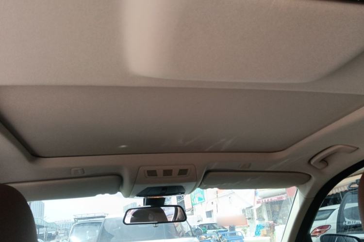 Used BMW 5 Series 2014 525Li Leading Model Headliner