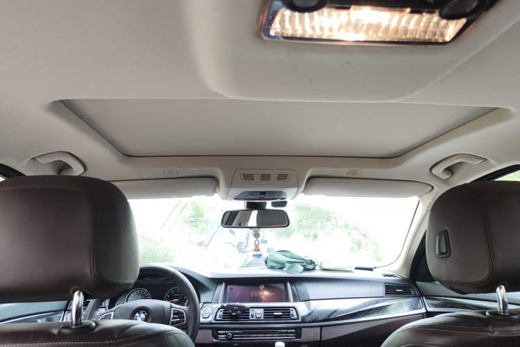 Used BMW 5 Series 2014 525Li Luxury Design Package Headliner