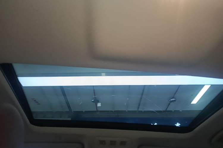 Used BMW 5 Series 2014 520Li Elegant Model Headliner