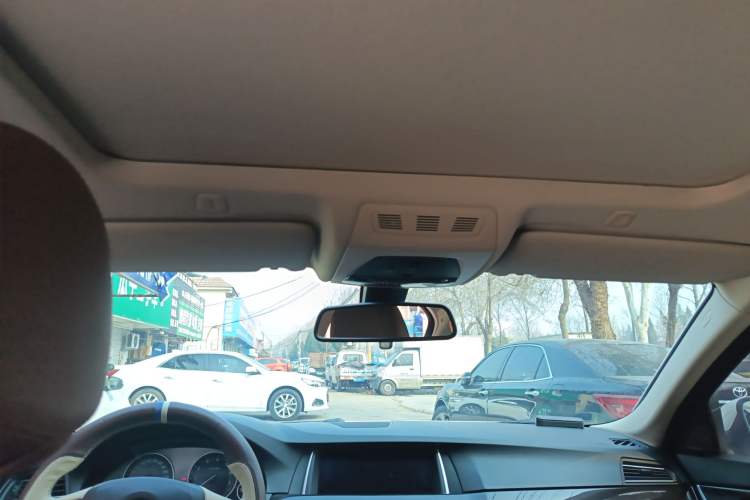 Used BMW 5 Series 2014 528Li Leading Model Headliner
