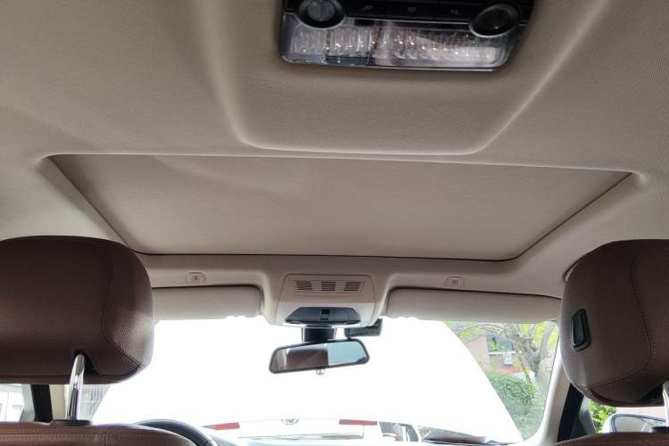 Used BMW 5 Series 2014 520Li Elegant Model Headliner