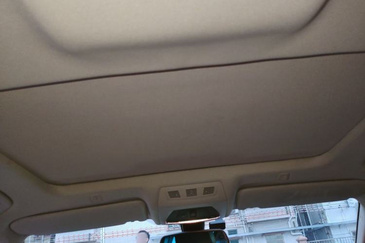 Used BMW 5 Series 2014 525Li Luxury Design Package Headliner