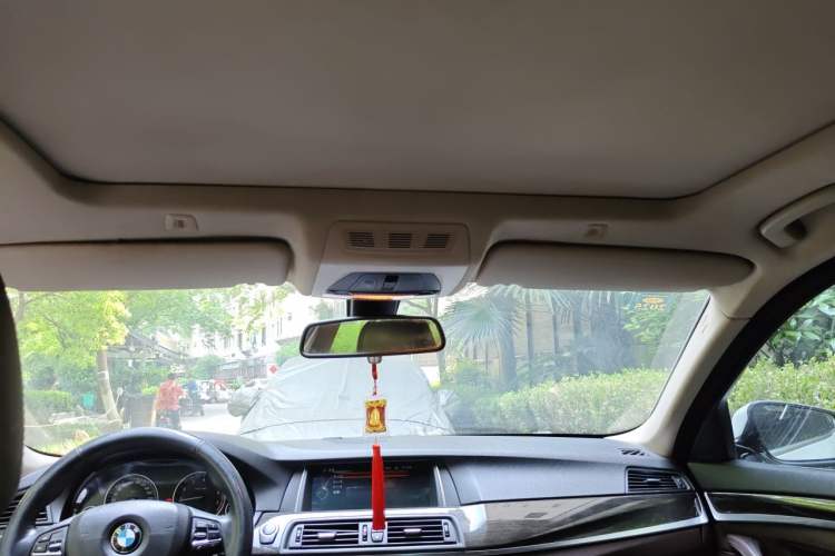 Used BMW 5 Series 2014 525Li Luxury Design Package Headliner