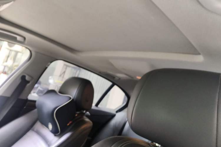 Used BMW 5 Series 2014 525Li Fashion Design Package Headliner