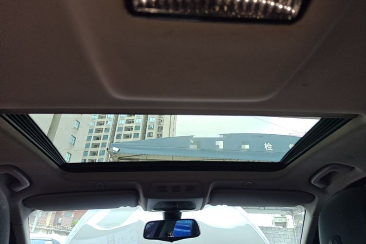 Used BMW 5 Series 2014 525Li Leading Model Headliner