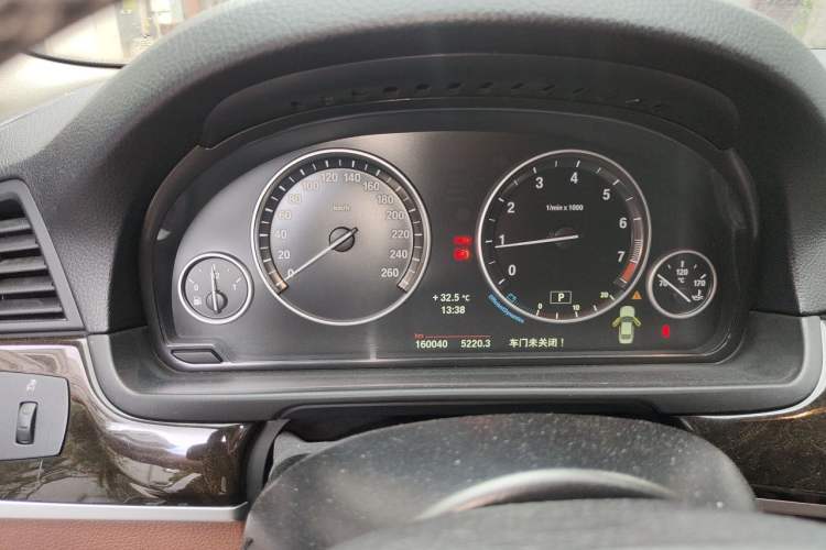 Used BMW 5 Series 2014 528Li xDrive Luxury Design Package Instrument Cluster