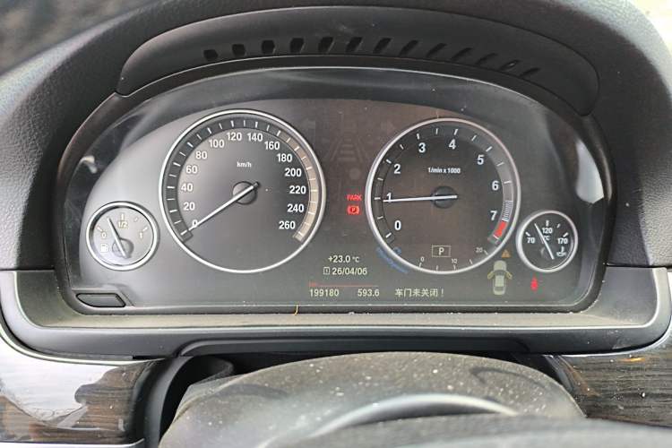 Used BMW 5 Series 2014 525Li Luxury Design Package Instrument Cluster