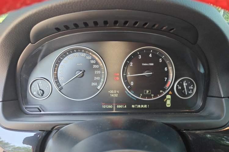 Used BMW 5 Series 2014 520Li Elegant Model Instrument Cluster