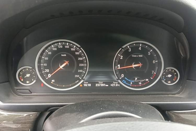 Used BMW 5 Series 2014 525Li Luxury Design Package Instrument Cluster