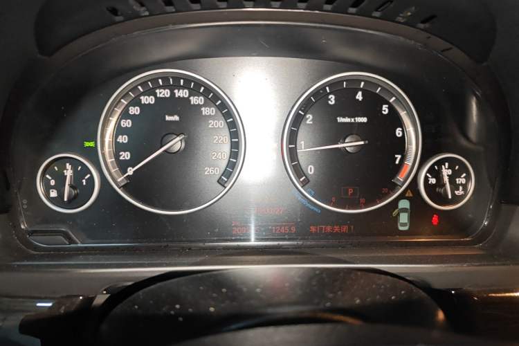Used BMW 5 Series 2014 525Li Luxury Design Package Instrument Cluster