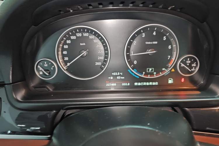 Used BMW 5 Series 2014 520Li Elegant Model Instrument Cluster