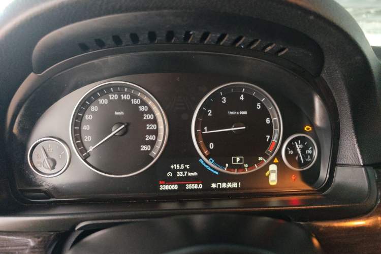 Used BMW 5 Series 2014 525Li Luxury Design Package Instrument Cluster