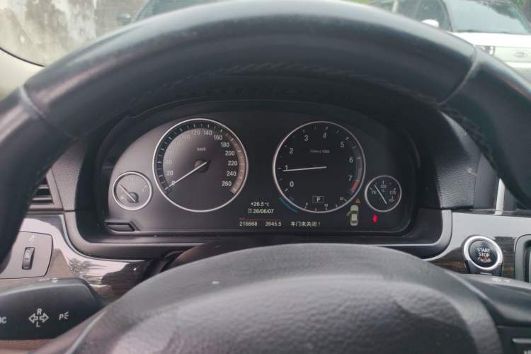 Used BMW 5 Series 2014 525Li Luxury Design Package Instrument Cluster