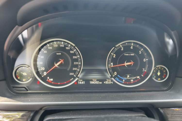 Used BMW 5 Series 2014 525Li Luxury Design Package Instrument Cluster