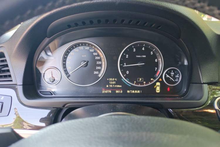 Used BMW 5 Series 2014 525Li Luxury Design Package Instrument Cluster