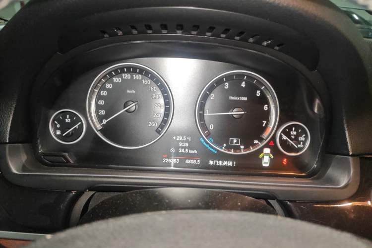 Used BMW 5 Series 2014 520Li Elegant Model Instrument Cluster