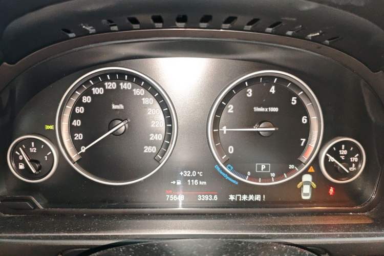 Used BMW 5 Series 2014 525Li Luxury Design Package Instrument Cluster