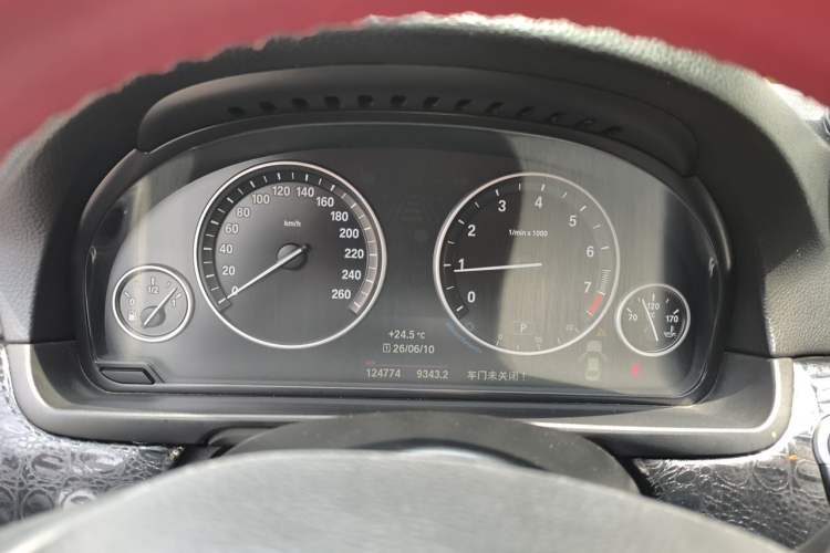 Used BMW 5 Series 2014 525Li Luxury Design Package Instrument Cluster