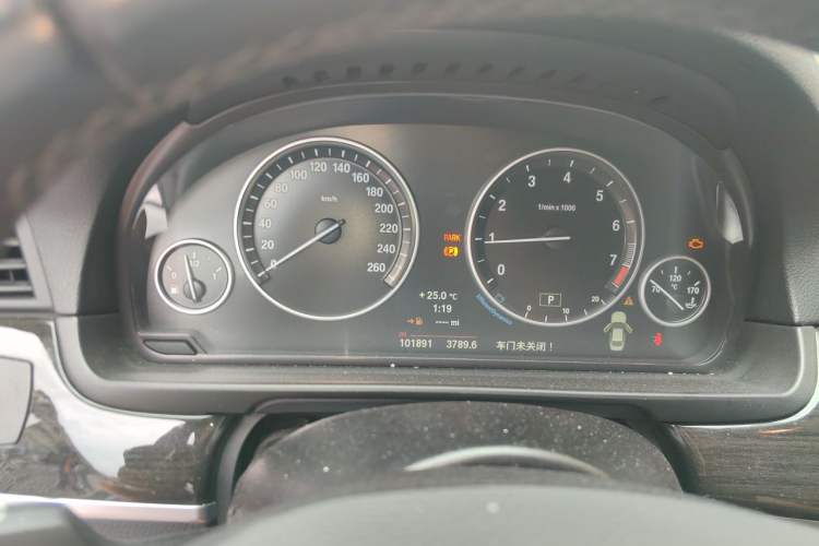 Used BMW 5 Series 2014 525Li Luxury Design Package Instrument Cluster