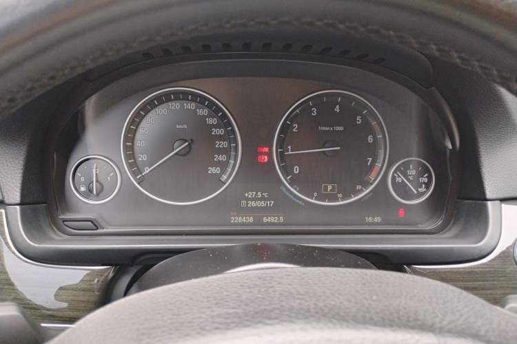 Used BMW 5 Series 2014 525Li Luxury Design Package Instrument Cluster