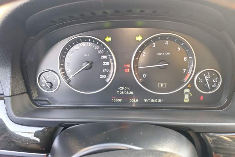 Used BMW 5 Series 2014 525Li Luxury Design Package Instrument Cluster