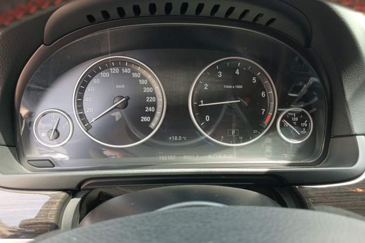Used BMW 5 Series 2014 525Li Luxury Design Package Instrument Cluster