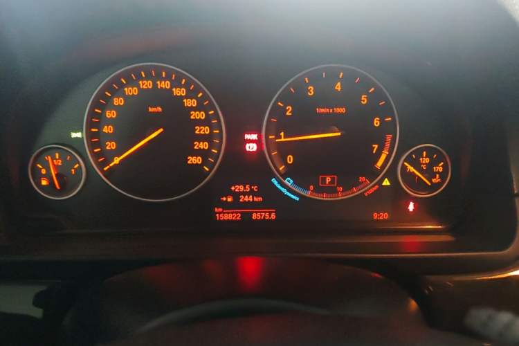 Used BMW 5 Series 2014 525Li Luxury Design Package Instrument Cluster