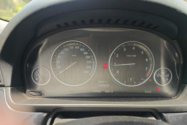Used BMW 5 Series 2014 520Li Elegant Model Instrument Cluster