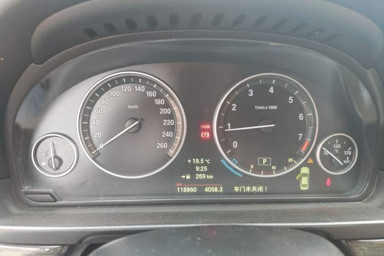 Used BMW 5 Series 2014 525Li Luxury Design Package Instrument Cluster