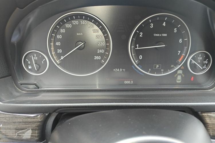 Used BMW 5 Series 2014 525Li Luxury Design Package Instrument Cluster