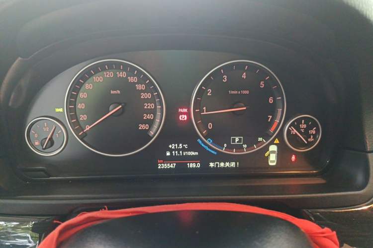 Used BMW 5 Series 2014 525Li Luxury Design Package Instrument Cluster