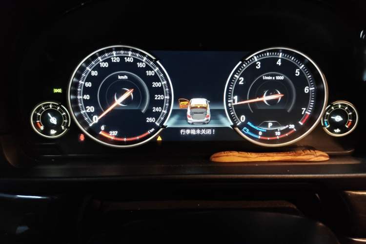 Used BMW 5 Series 2014 525Li Leading Model Instrument Cluster