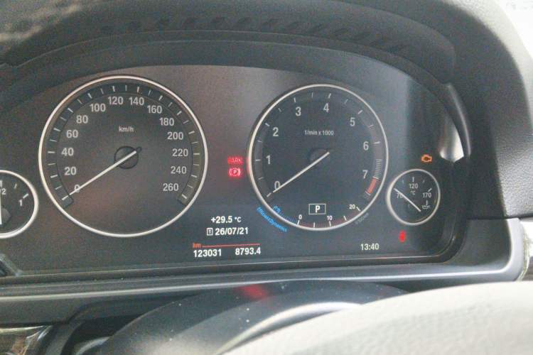 Used BMW 5 Series 2014 525Li Luxury Design Package Instrument Cluster