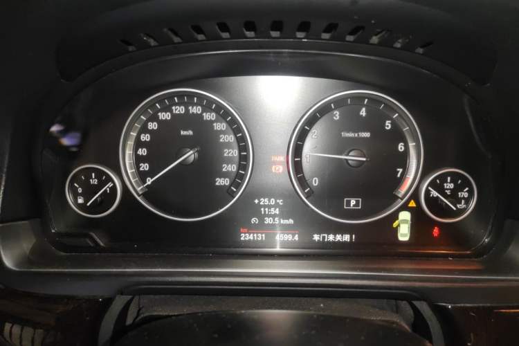 Used BMW 5 Series 2014 525Li Leading Model Instrument Cluster
