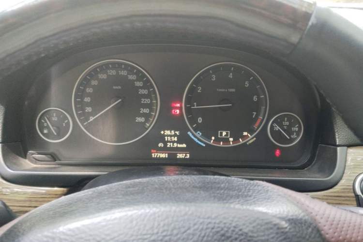 Used BMW 5 Series 2014 525Li Fashion Design Package Instrument Cluster